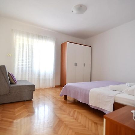 Apartmani Badurina - Crnika Lun  Εξωτερικό φωτογραφία